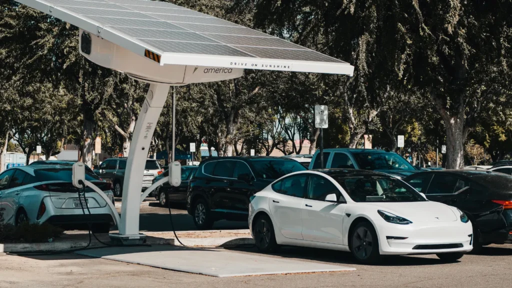 Quantas horas dura a bateria de um carro elétrico: a verdade que ninguém te conta Quantas horas dura a bateria de um carro elétrico