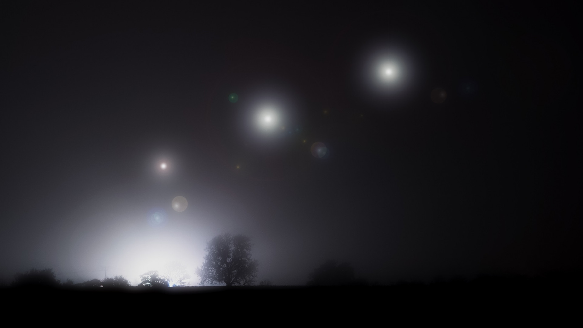 Esferas metálicas na Colômbia e luzes sobre Piracicaba serão tema do Olhar Espacial - Imagem do artigo original