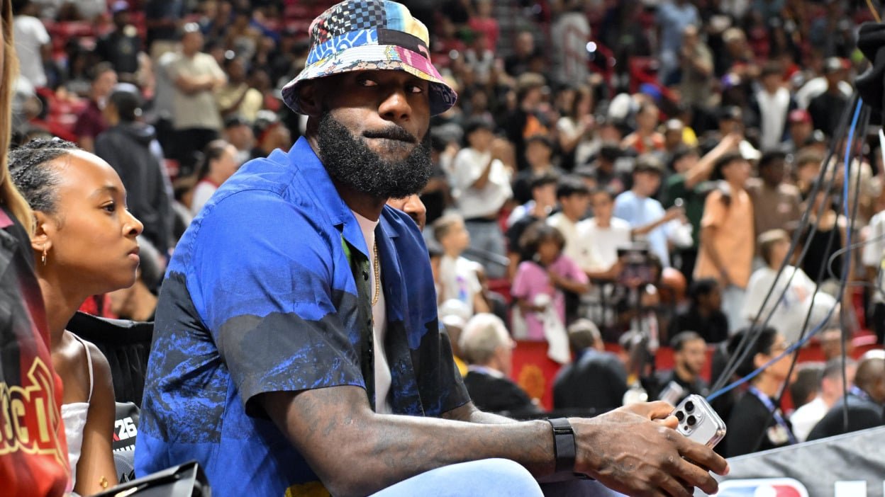 LeBron James aciona empresa de IA após vídeos deepfake mostrarem gravidez e violência - Imagem do artigo original