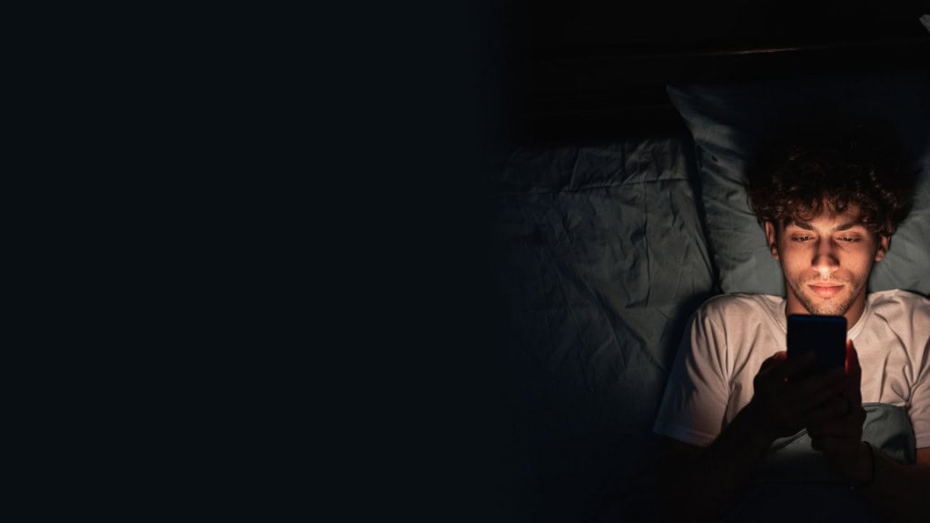 Procrastinação de Vingança na Hora de Dormir: entenda o hábito que compromete o sono - Imagem do artigo original
