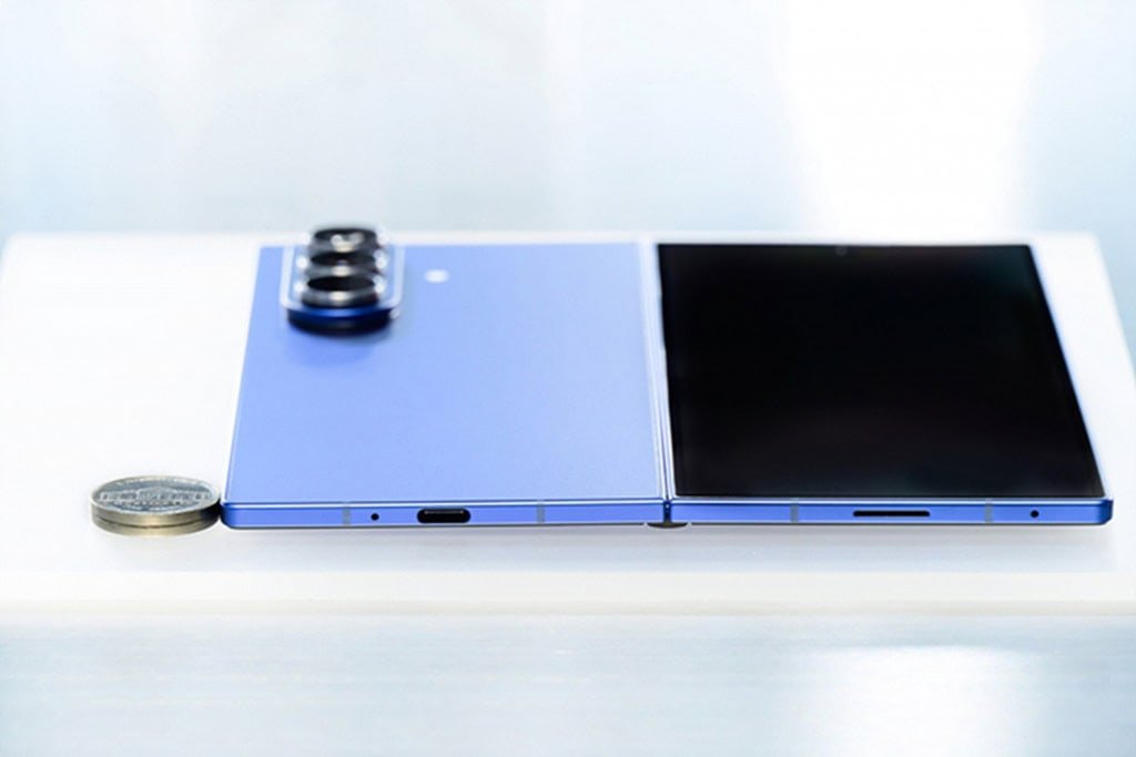 Galaxy Z Fold 7 impressiona em testes de durabilidade mesmo sendo o dobrável mais fino do mundo - Imagem do artigo original