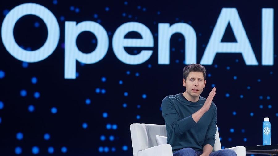 Sam Altman acusa Elon Musk de favorecer próprios negócios ao manipular algoritmos do X - Imagem do artigo original