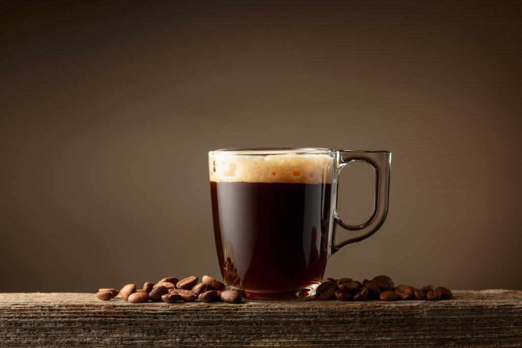 Café descafeinado mantém antioxidantes e oferece estímulo mais suave ao cérebro, indicam pesquisas - Imagem do artigo original