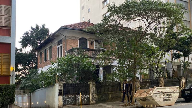 Margarida Bonetti: onde vivem hoje os protagonistas de “A Mulher da Casa Abandonada” - Imagem do artigo original
