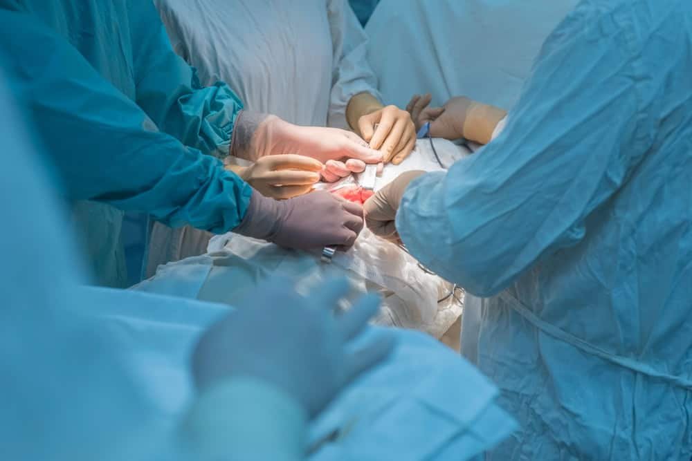 Estudo liga rotina cirúrgica a mortalidade por câncer duas vezes maior em relação a outros médicos - Imagem do artigo original